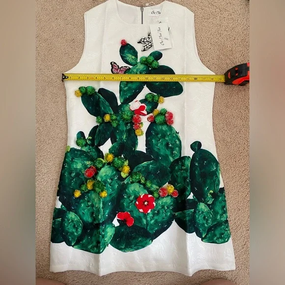 Women’s graphic dress with 3d decorations - US M - Picture 7 of 9